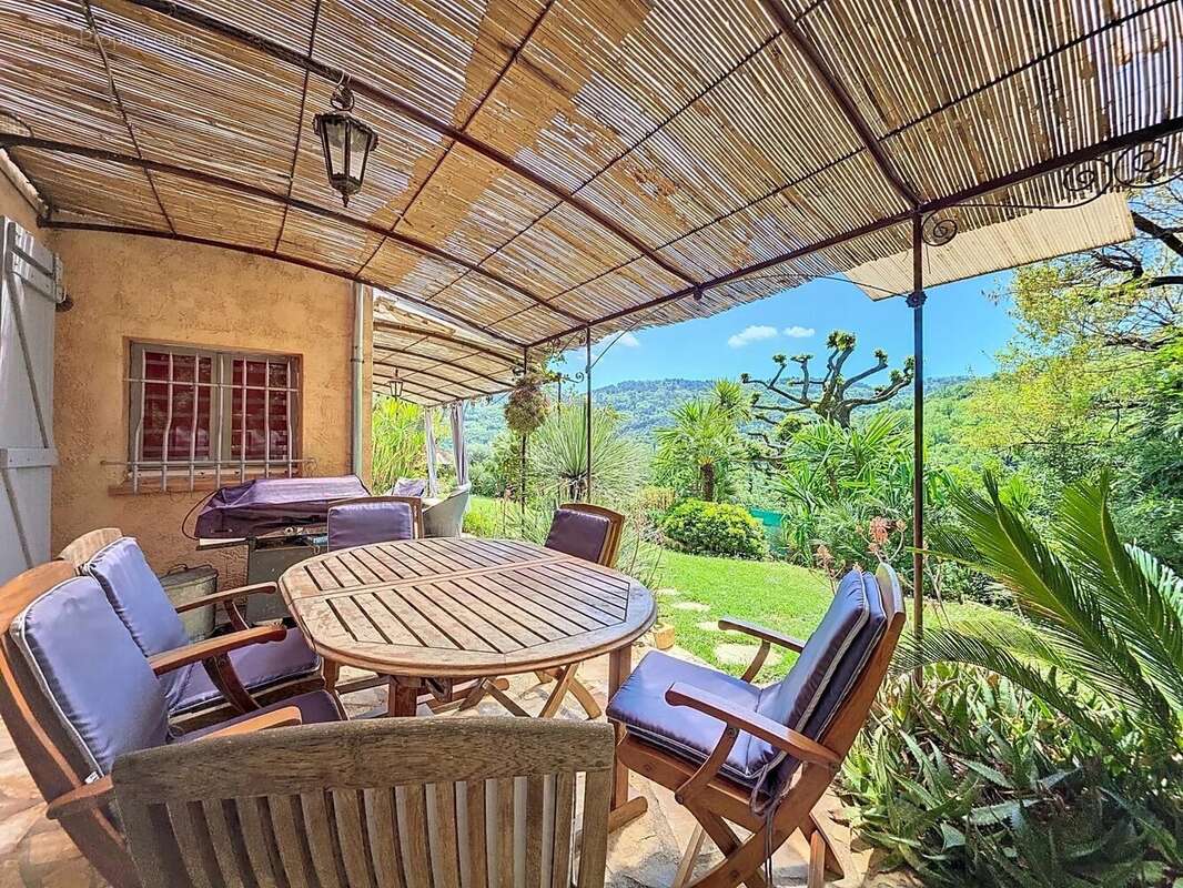 Maison à LE BAR-SUR-LOUP