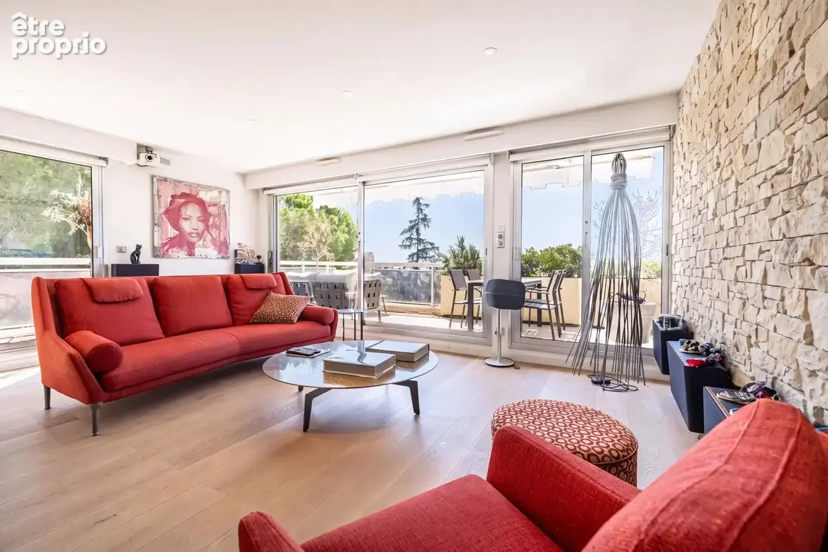 Nice Mont Boron – Appartement dernier étage d’angle 61 m² – Vue mer – Terrasses – Piscine - photo 6