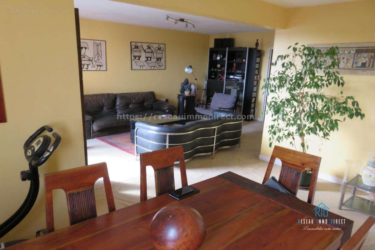 Appartement à NEUILLY-SUR-MARNE