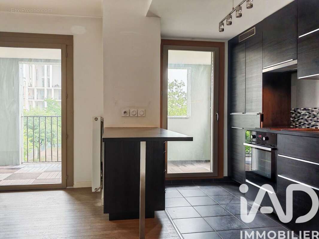 Photo 8 - Appartement à LYON-8E