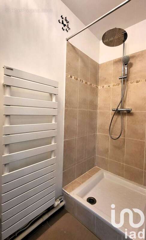 Photo 7 - Appartement à GENNEVILLIERS