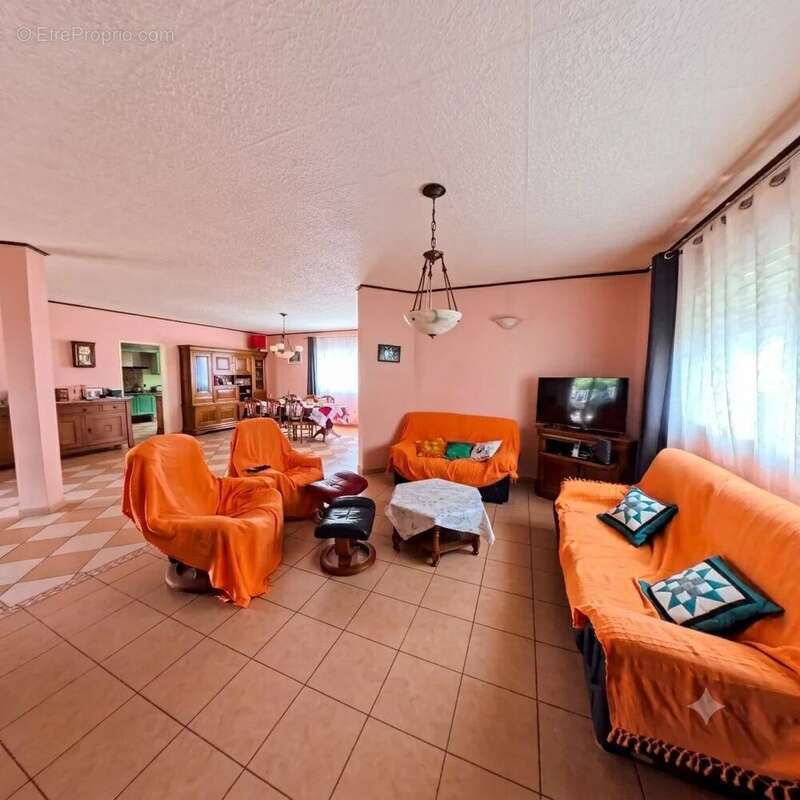 Maison à vendre - Le Tampon - photo 4