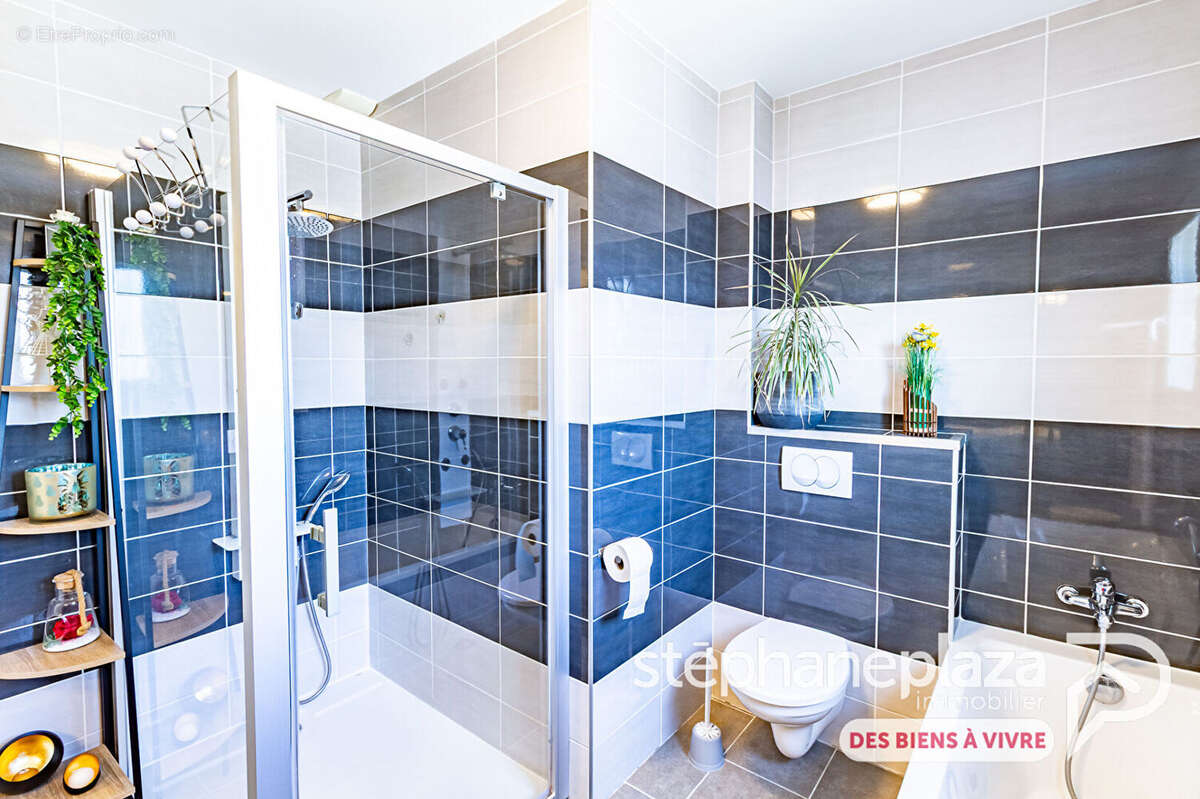 Maison à VILLENEUVE