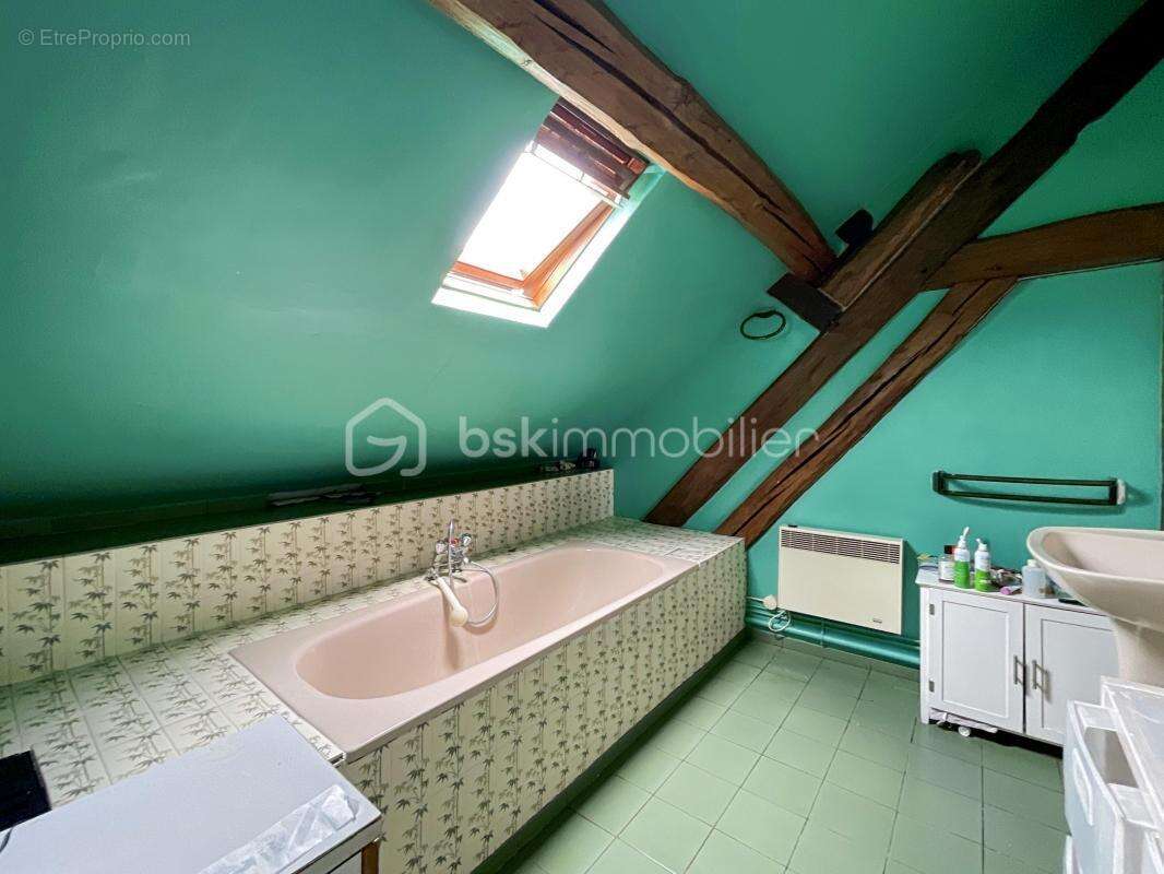 Maison à SAINT-MAURICE-AUX-RICHES-HOMMES