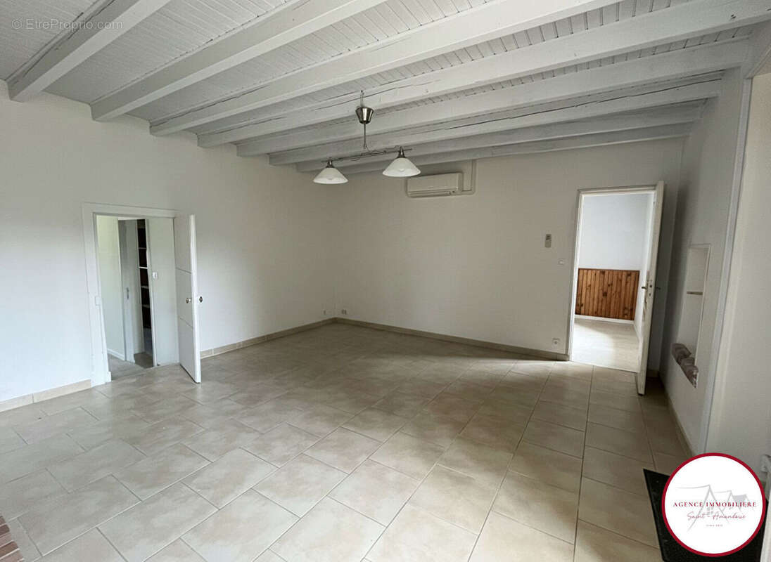 Maison à LOYE-SUR-ARNON