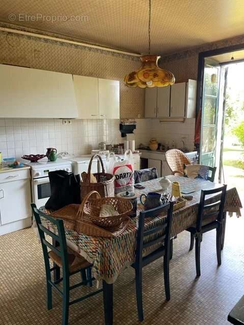 Maison à SAINT-VICTURNIEN