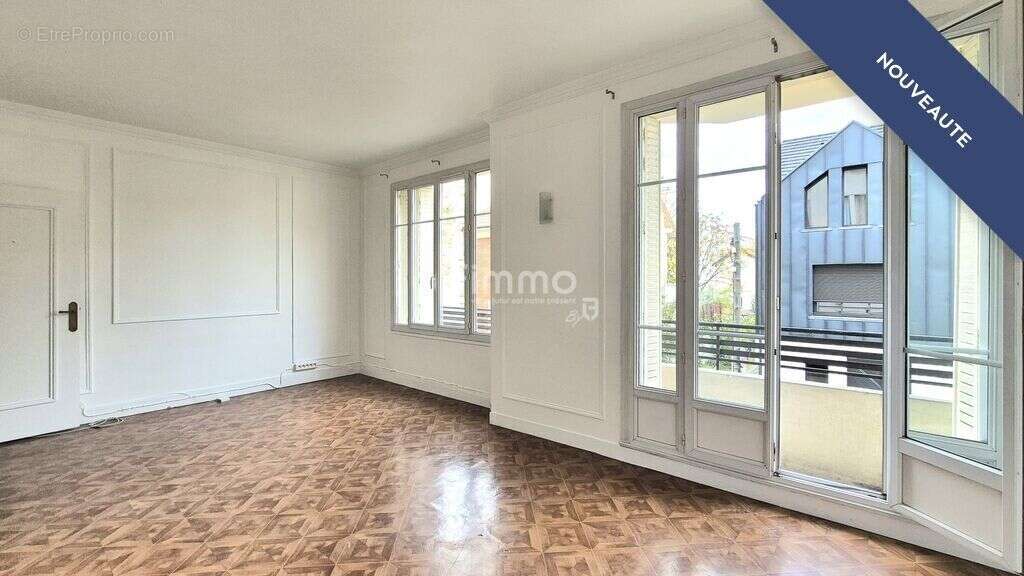 Appartement à COLOMBES