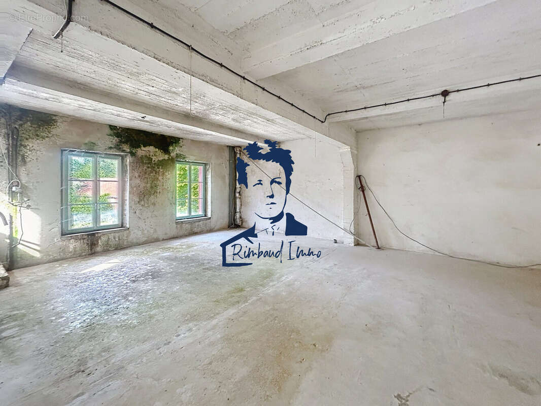 Appartement 450 m² à Bazeilles  - photo 9