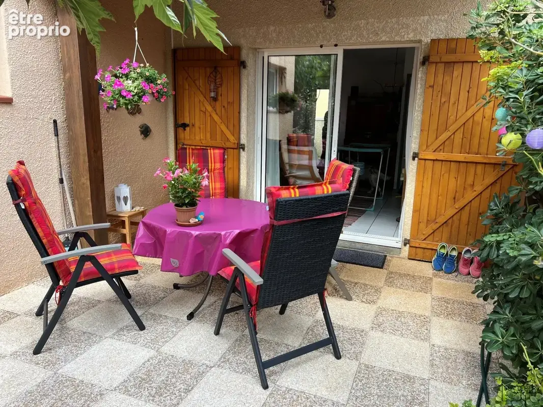 Maison à FLEURY