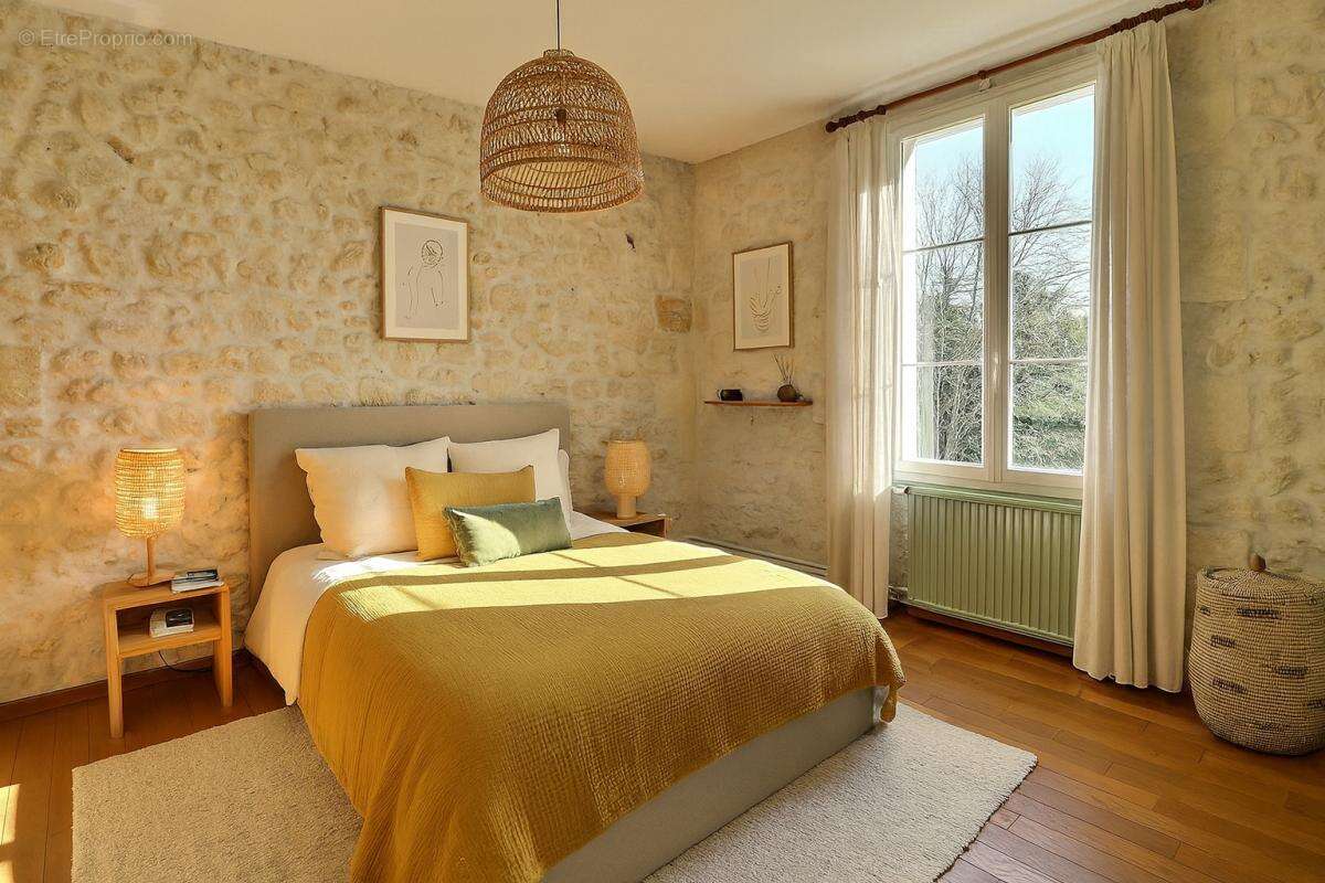 Maison à LE TAILLAN-MEDOC