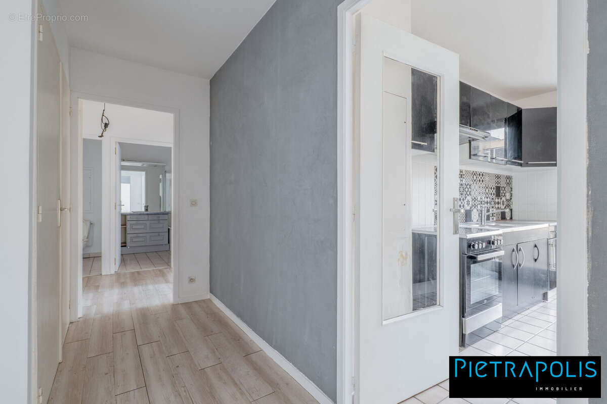Appartement à LYON-9E