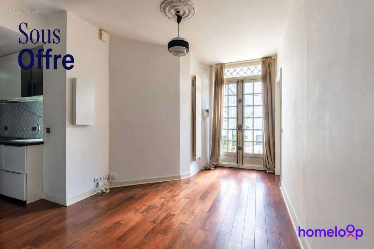 Appartement à PARIS-8E