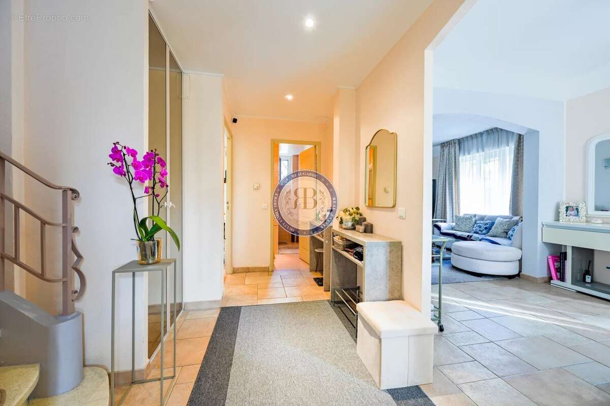 Maison à CANNES