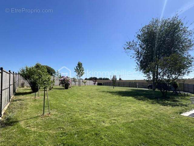 La chapelle-neuve - charmante maison - 6 pieces - vie plain pied - jardin clos et arbore - photo 11