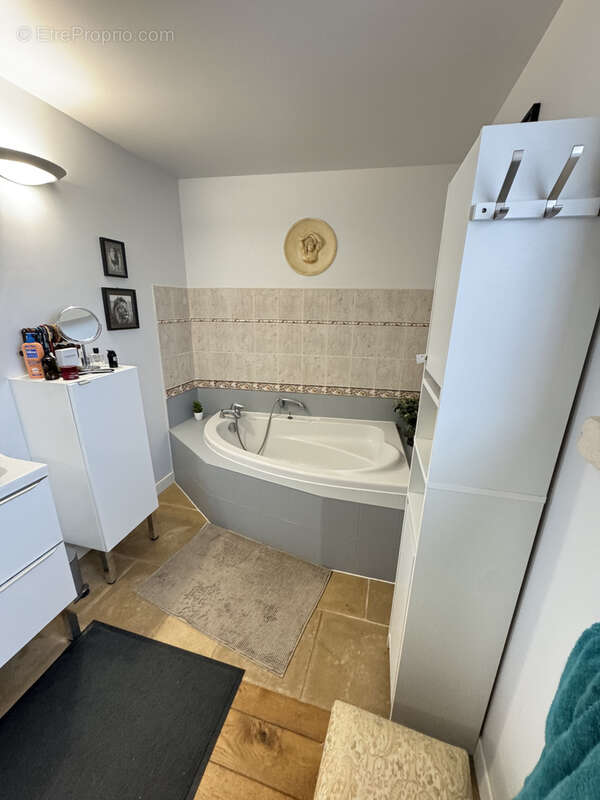 Maison à PERS-EN-GATINAIS