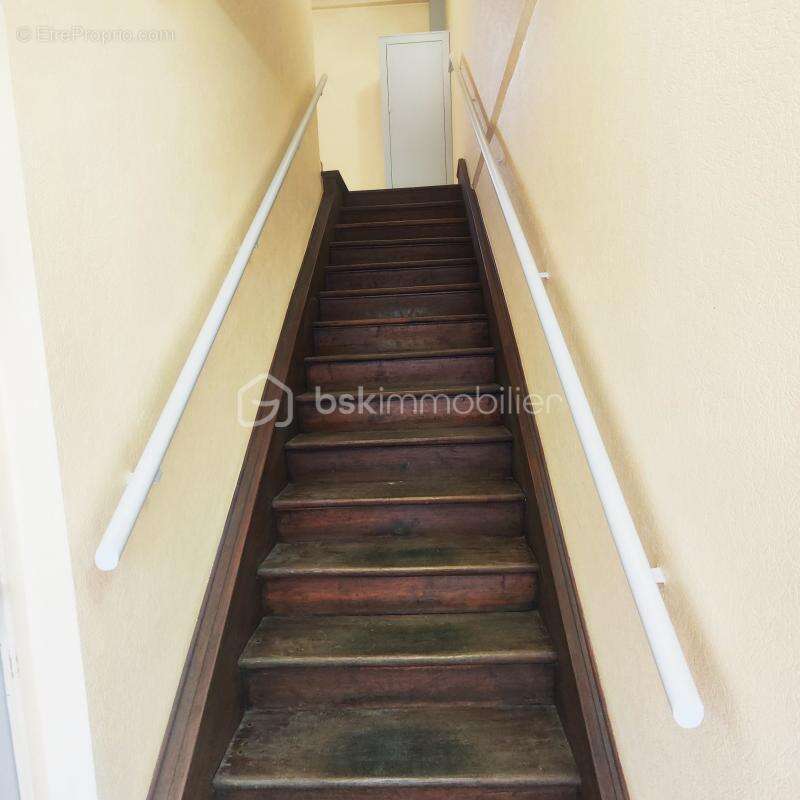 Appartement à DORDIVES