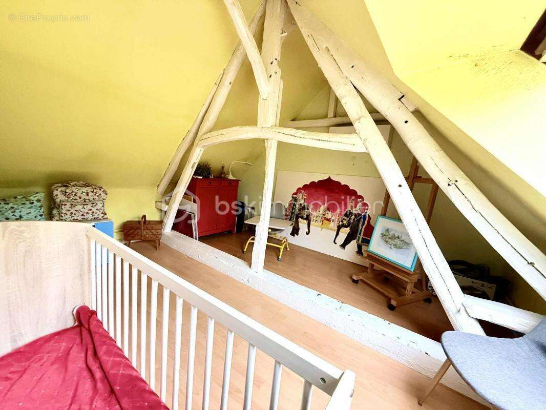 Maison à BERNEUIL-EN-BRAY