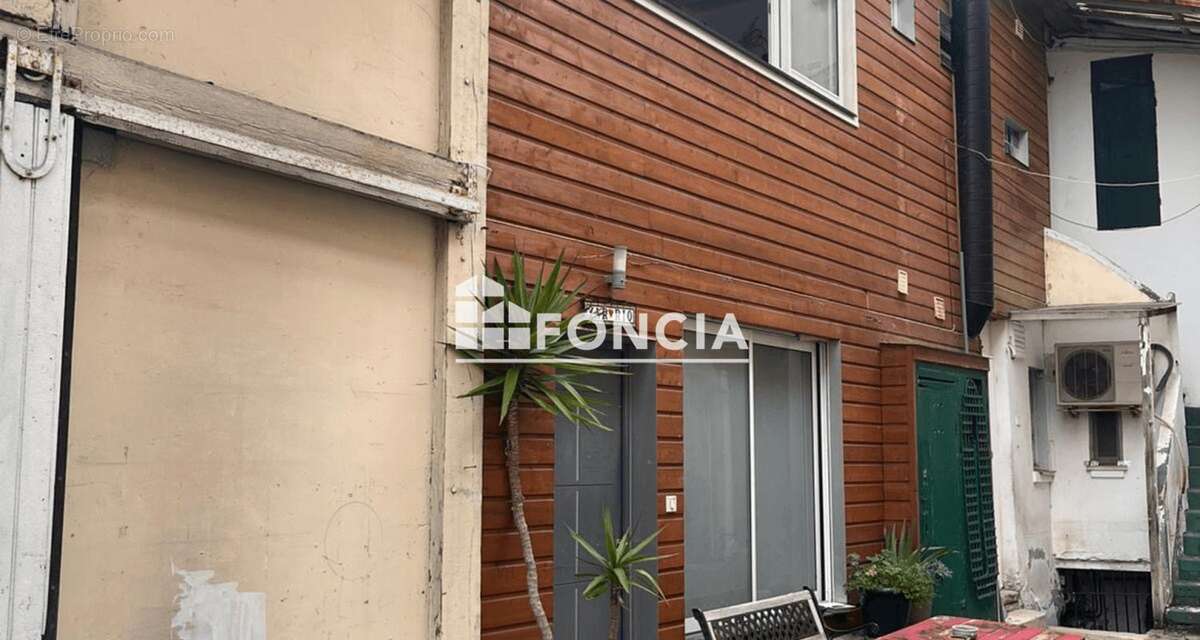 Commerce à MALAKOFF