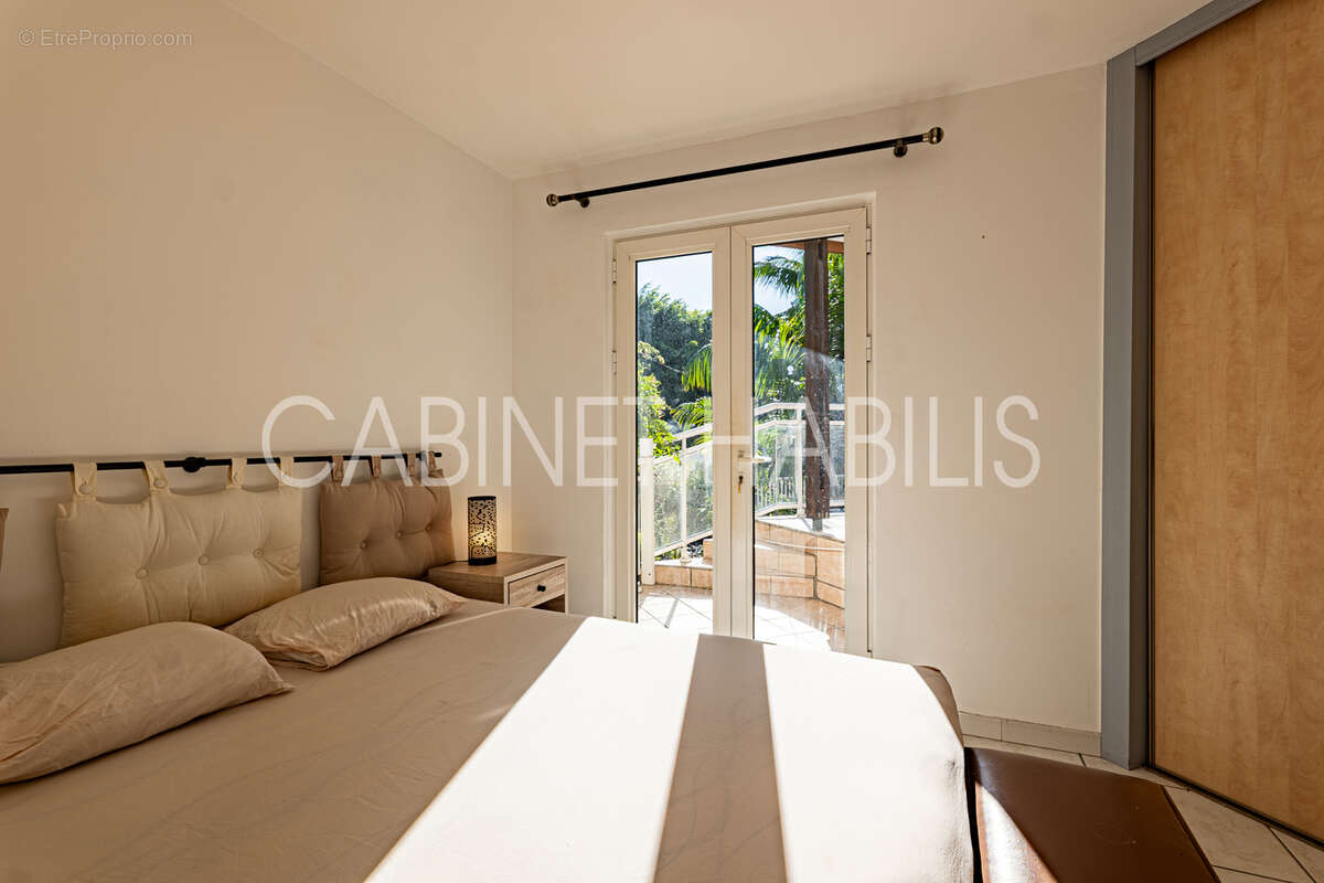 A vendre -  villa f6 de 206.45 m2 environ - saint joseph - 455 000 € - photo 13