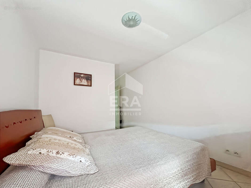 Appartement à MARSEILLE-12E