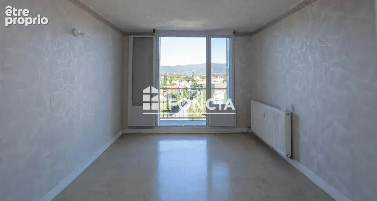 Appartement à MONTELIMAR