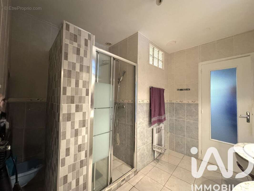 Photo 3 - Appartement à RIBAUTE-LES-TAVERNES