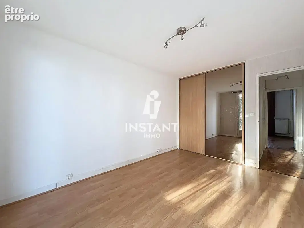 Duplex 2/3 chambres, 83 m² - parking - cave - photo 10