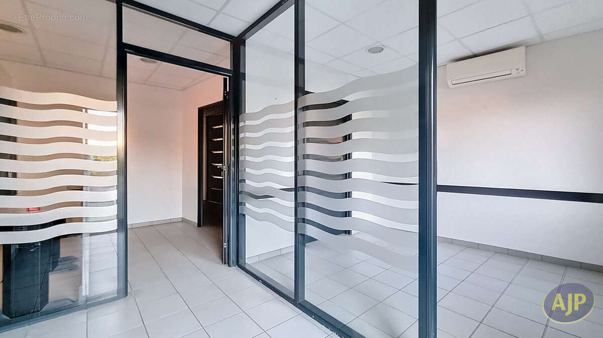 Commerce à LIBOURNE