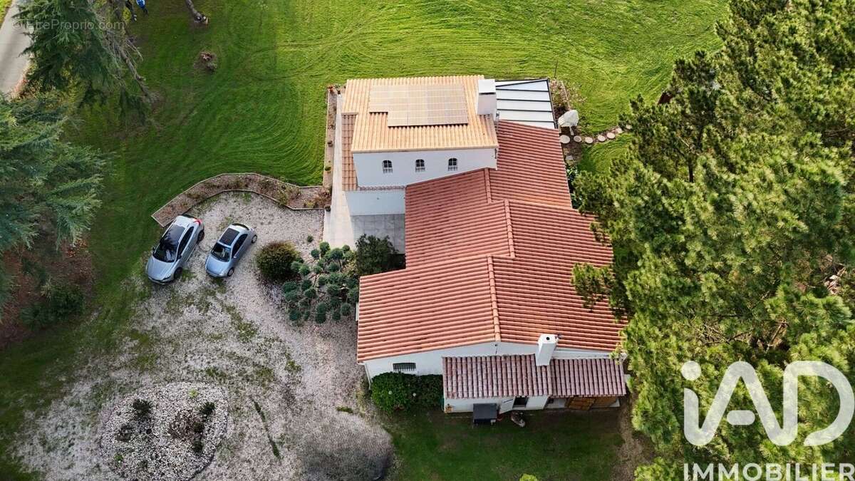 Photo 2 - Maison à SOULLANS