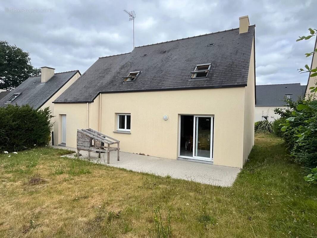 Maison à POCE-LES-BOIS