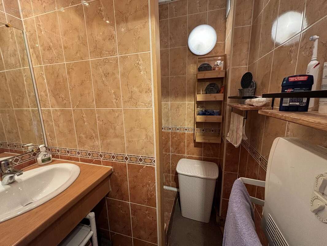 Appartement à MORILLON