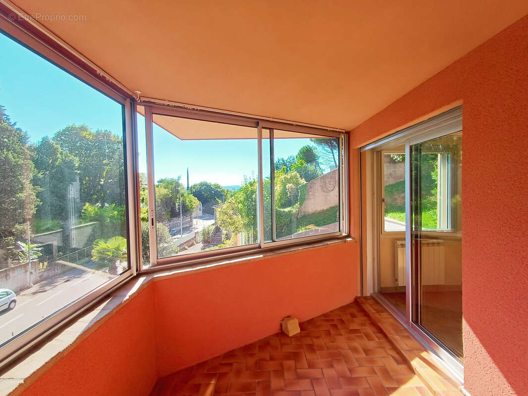 Appartement à AUBENAS