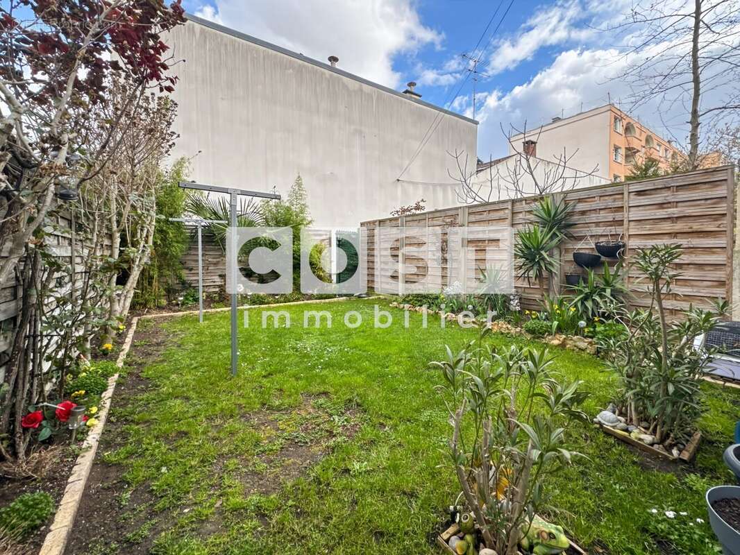 Maison à GENNEVILLIERS