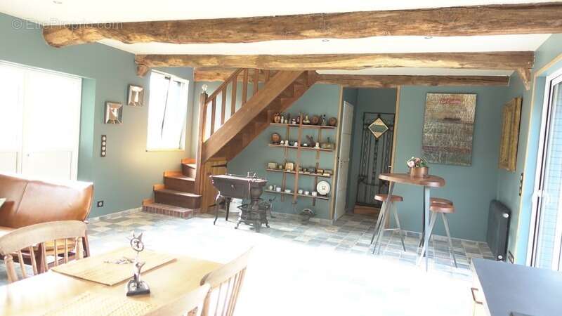 Maison à GRAINVILLE-LA-TEINTURIERE