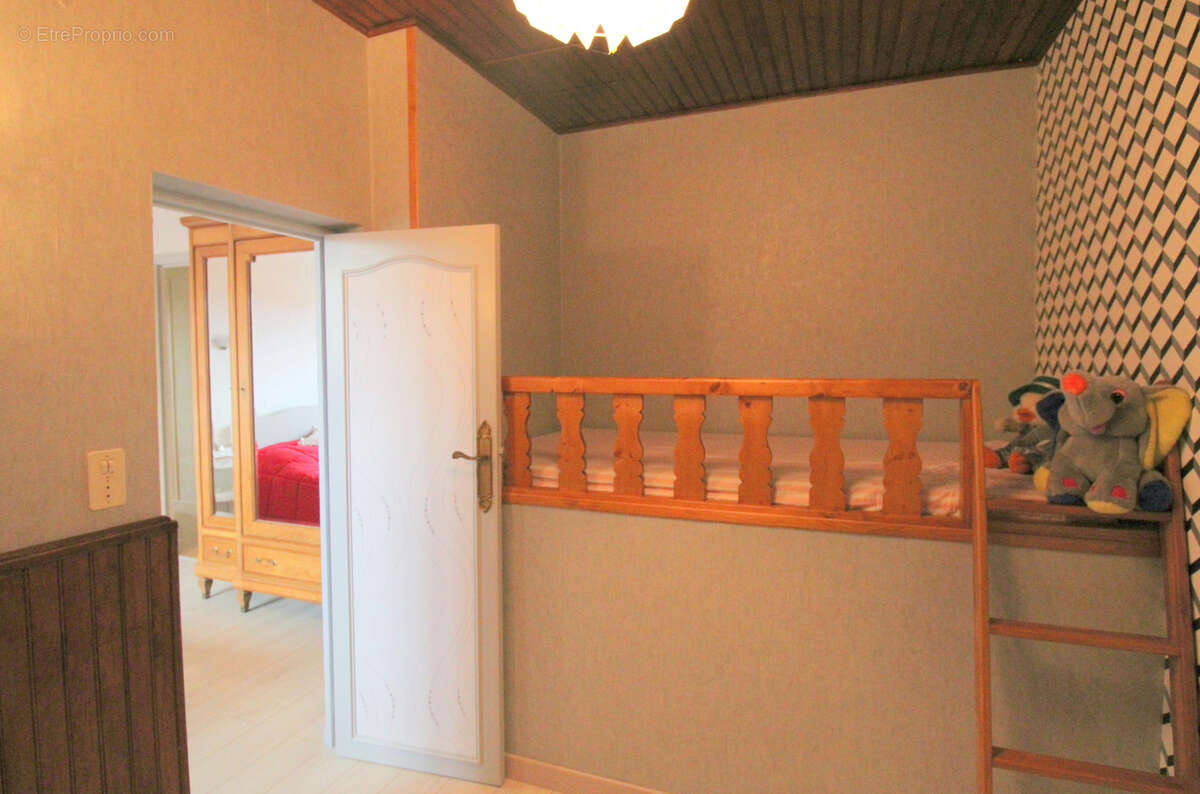 Maison à IVRY-LA-BATAILLE