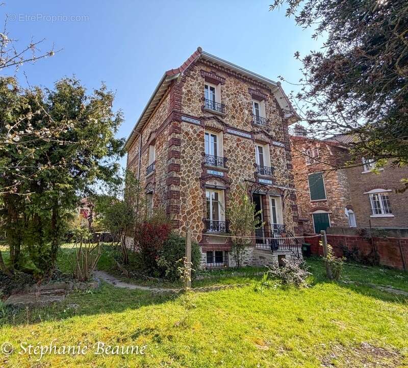 Maison à ERMONT