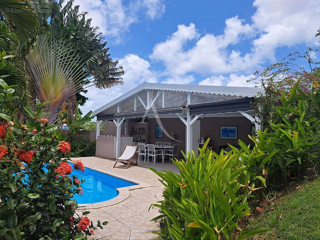 Maison à FORT-DE-FRANCE