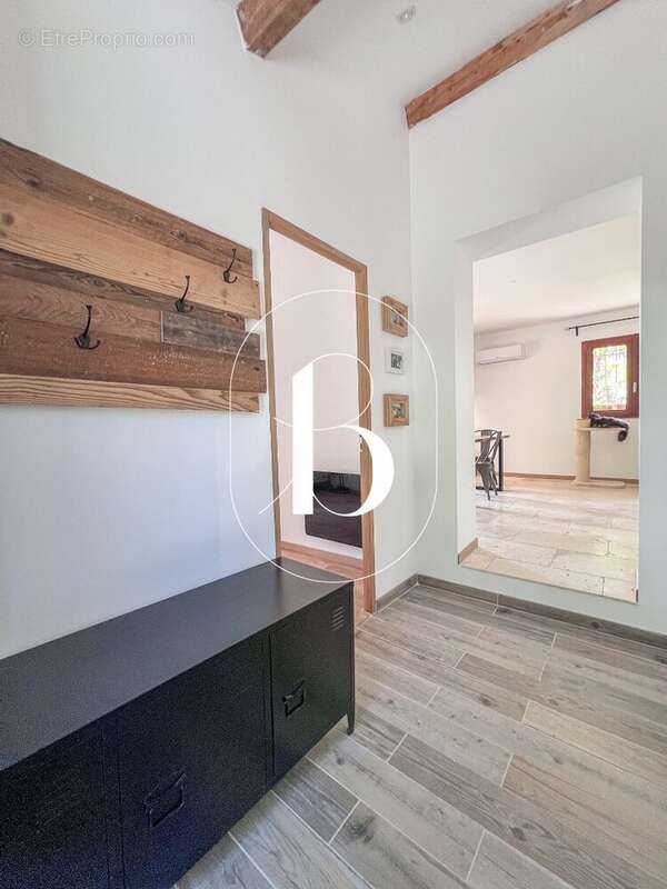 Maison 96 m² à Goudargues  - photo 17