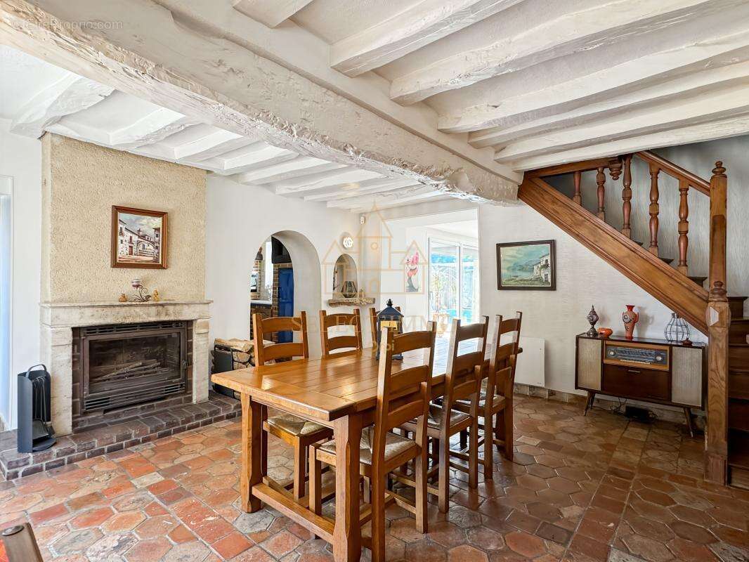 Maison à BREUILPONT