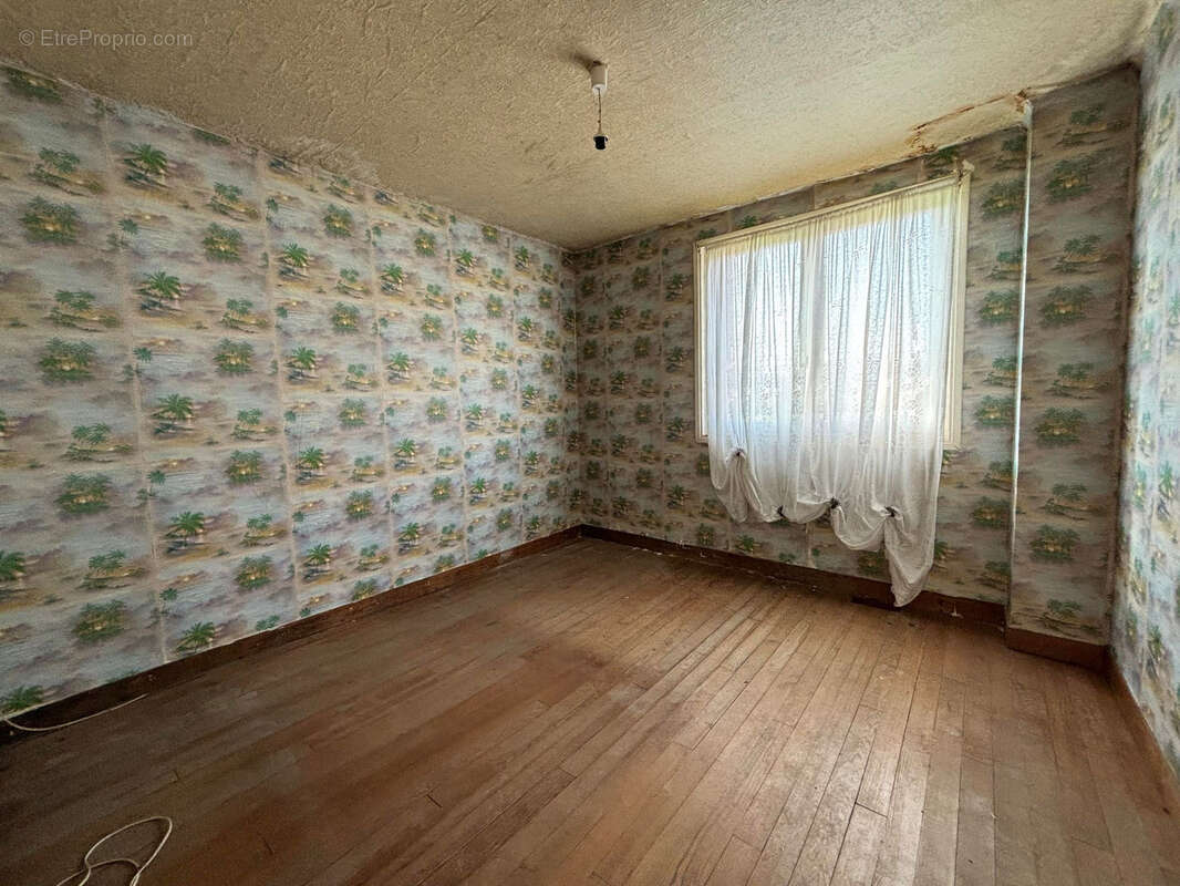 Maison à CRECY-EN-PONTHIEU