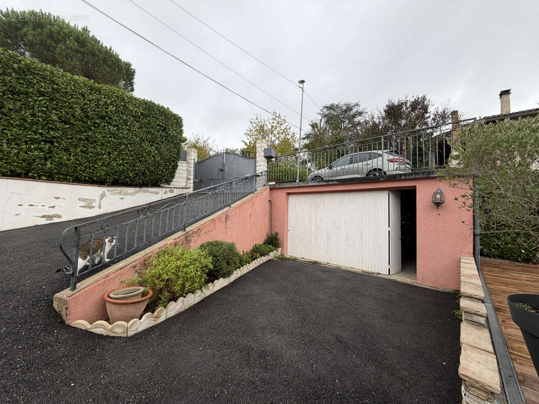 Maison à BON-ENCONTRE