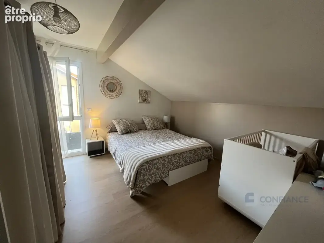 Maison 4 pièces 101 m² à vendre à Vaulx-En-Velin (69120) - photo 3