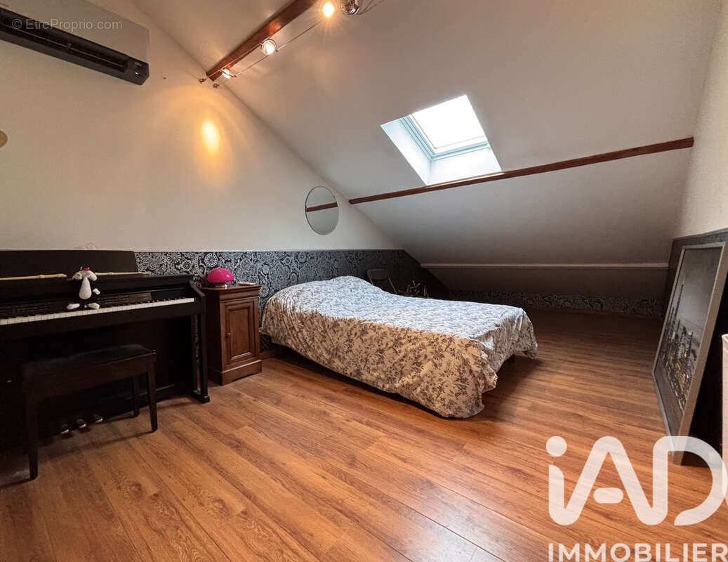 Photo 8 - Maison à CORBEIL-ESSONNES