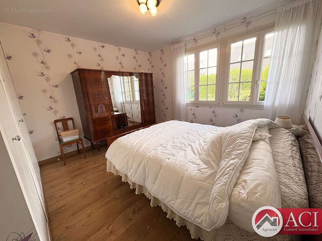 Maison à Meru (60110) - photo 4