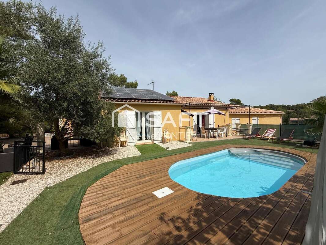 Photo 2 - Maison à ROCBARON