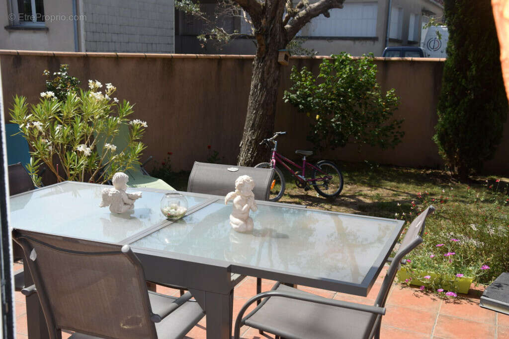 Appartement à AUSSILLON