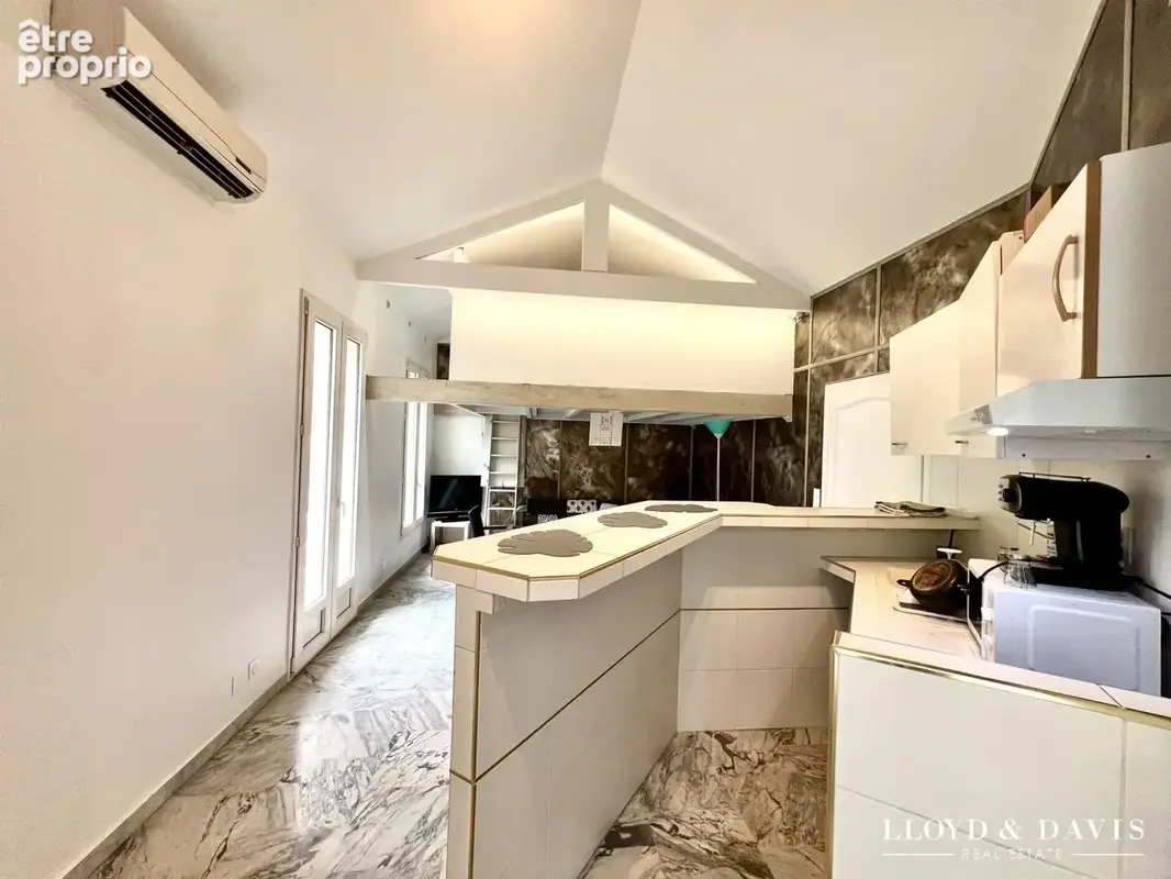 Appartement 28 m² à Antibes  - photo 2