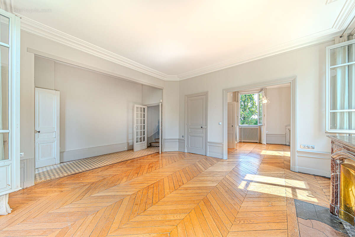 Belle demeure du xixᵉ siecle renovee 8 pieces 250 m2 caluire-et-cuire - photo 8