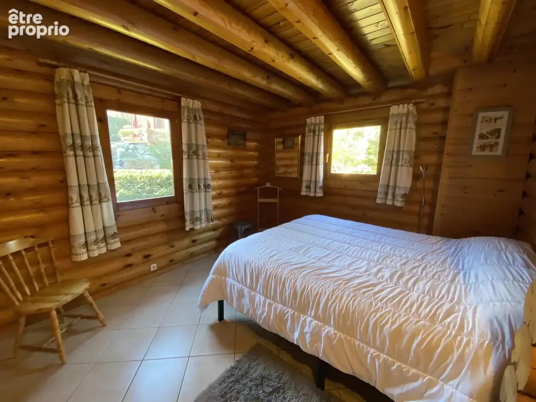 FONT-ROMEU - Vente magnifique chalet en rondins aux belles prestations - photo 22