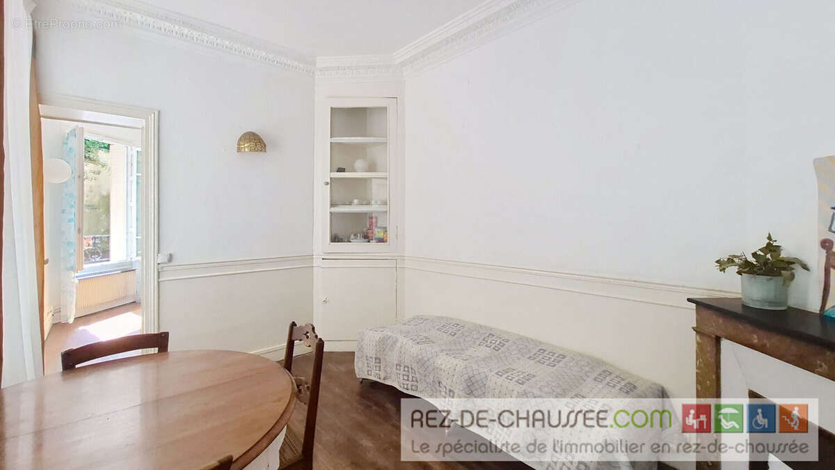Bureau profession liberale sur cour - photo 5